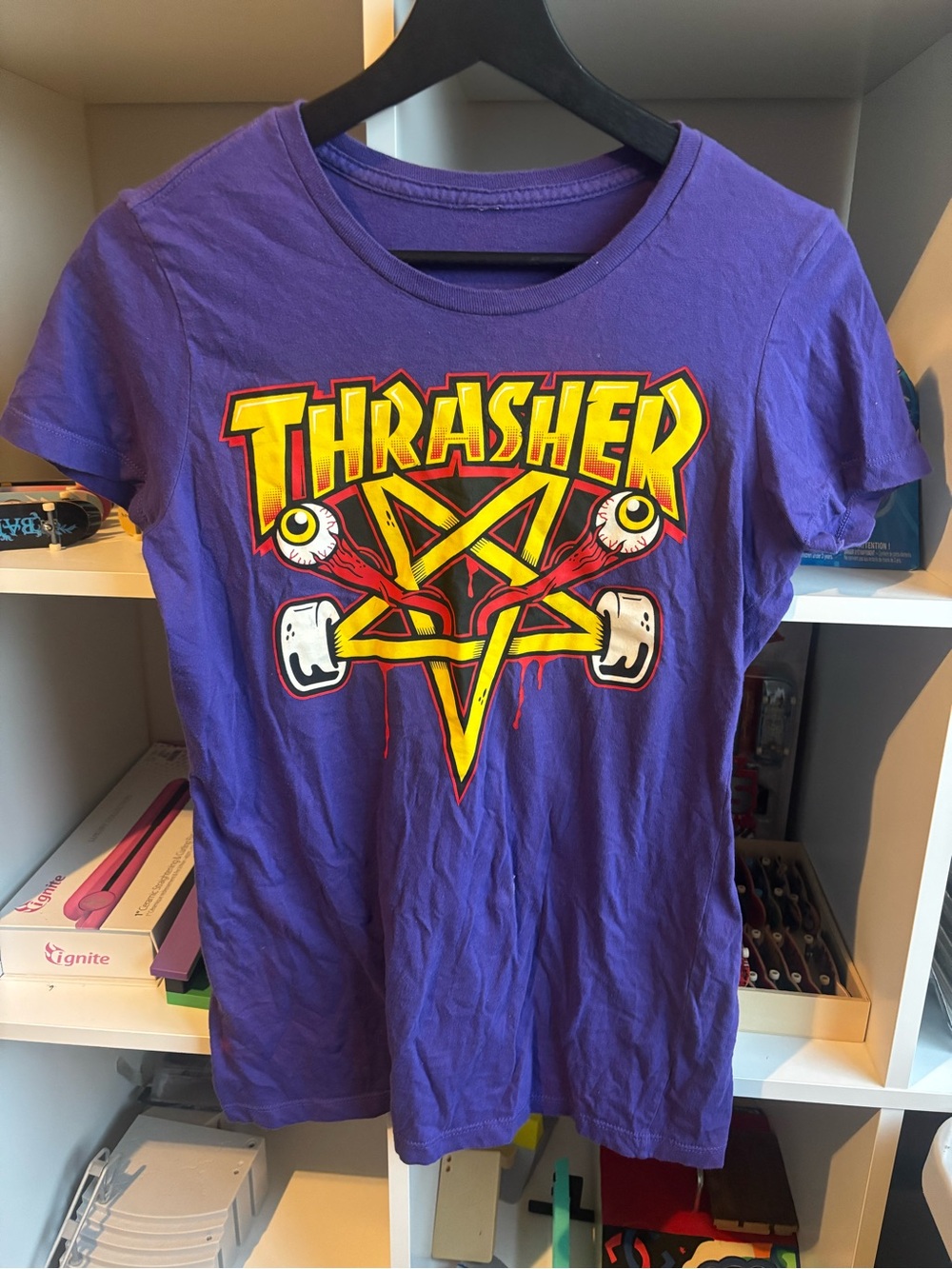 Thrasher woman’s ' Purple Graphic Skate T-Shirt